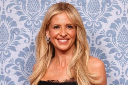 Sarah Michelle Gellar highlights toned arms in tiny sports bra ahead of Buffy reunion