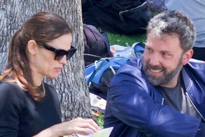 Ben Affleck rings in his 54th Birthday with Jennifer Garner and their kids Fin and Samuel