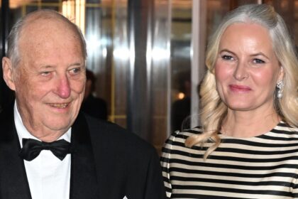 Mette-Marit Steps Out of Recovery for King Harald’s Bedside