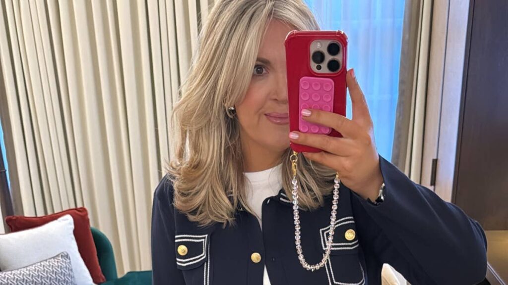 I’m midsize, I’m in my forties and I love fashion
