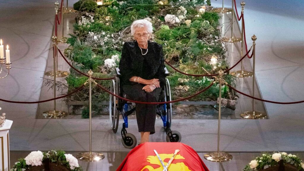 The last of her generation says goodbye to King Harald