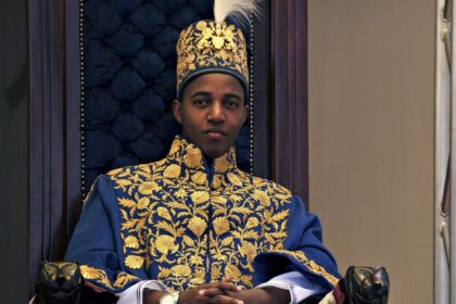 King Oyo Rukidi IV Laid to Rest as His Mother Mourns