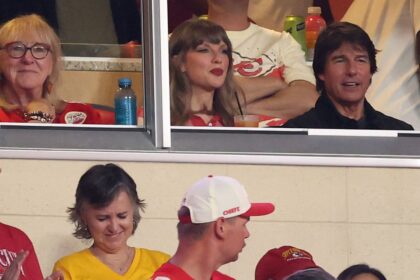 Tom Cruise said Taylor Swift was ‘schooling him’ on football during Chiefs game