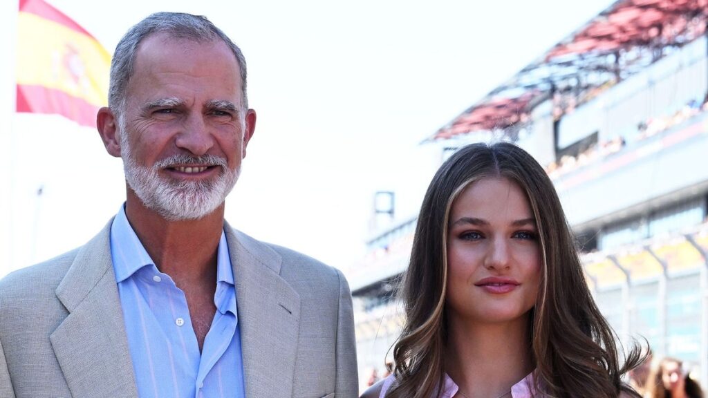 King Felipe VI speaks like a proud dad about Princess Leonor’s start at university
