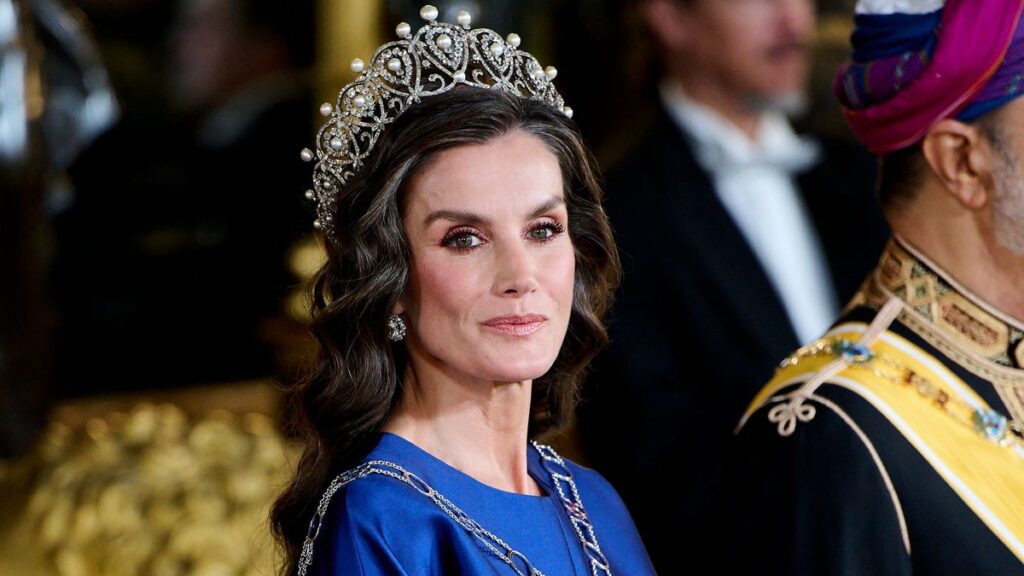 The historic tiaras that could crown her