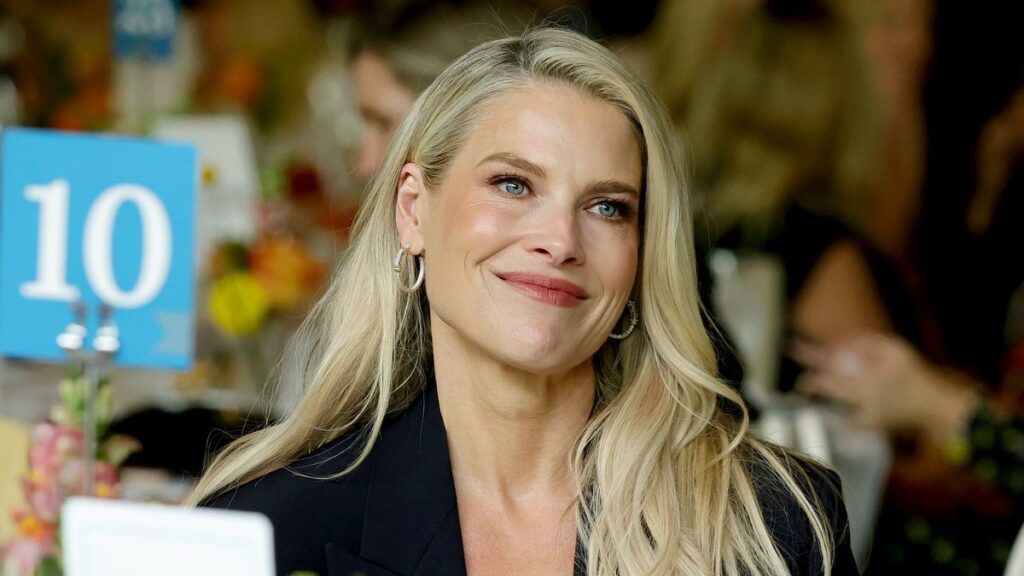 Ali Larter’s red carpet date night with daughter Vivienne, 11, is the sweetest mother-daughter moment