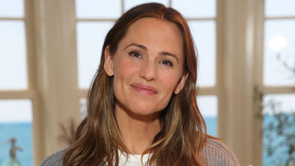 Jennifer Garner’s sprawling $7.4M farmhouse is a sight to behold