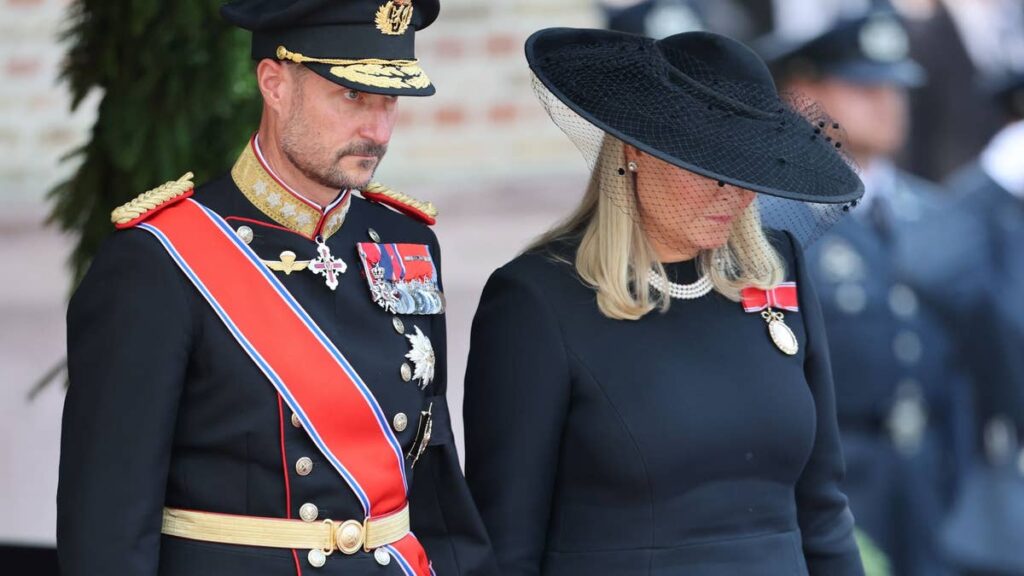 Real reason King Haakon and Queen Mette-Marit won’t live in Norway’s royal palace