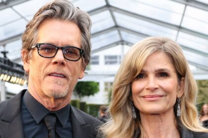 Kyra Sedgwick shares unexpected photo of rarely-seen mother, 94