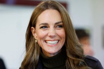 Kate Middleton steps out in chic fall look as London Fashion Week begins