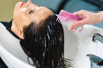 The ‘reverse hair washing’ hack top stylists swear by for fixing dry, brittle hair (and you can do it at home)