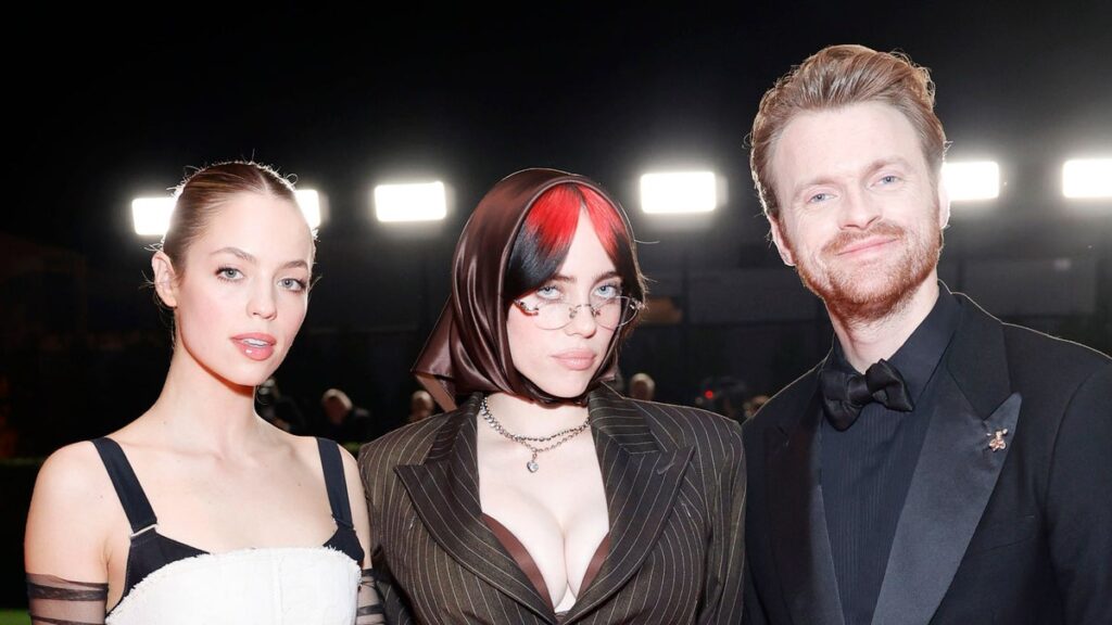 Billie Eilish gets teary officiating Finneas’ wedding to Claudia Sulewski [PHOTOS]