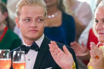 Marius Borg Høiby joins King Haakon and other members of Norwegian royal family in Oslo for of King Harald’s bier ceremony