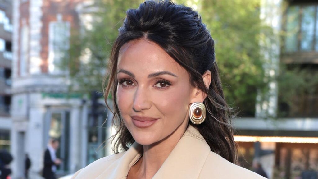 Michelle Keegan’s daughter Palma is a real-life princess in a magical white dress