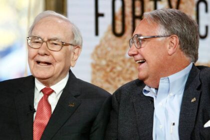 Meet Warren Buffett’s 3 children — including son Howard replacing him as Berkshire Hathaway chairman