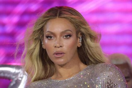 Beyoncé stuns fans in head-turning haute couture naked dress to support husband Jay-Z