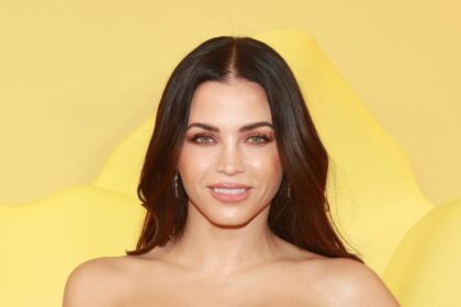 Jenna Dewan takes the plunge in high-cut swimsuit alongside daughter and son