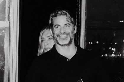 Jennifer Aniston’s boyfriend Jim Curtis opens up in detail about how they actually first met