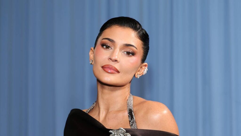 Kylie Jenner unveils daring new piercing that’s about to go viral