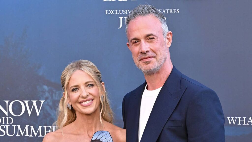 Sarah Michelle Gellar and Freddie Prinze Jr’s gorgeous Brentwood family home is an absolute interior design dream – as they slash price