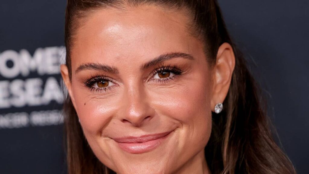 Maria Menounos, 48, flaunts ‘model’ looks in micro-striped bikini