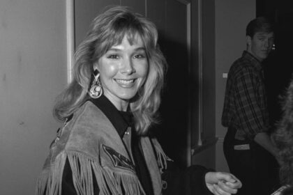 What happened to Patrick Swayze’s original Dirty Dancing partner Cynthia Rhodes after she completely quit Hollywood
