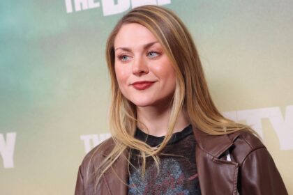 Kurt Cobain’s daughter Frances Bean Cobain makes rare red carpet return — with a pure ’90s grunge look