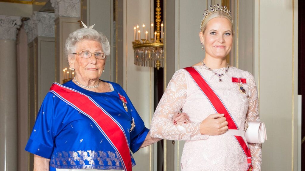 Queen Mette-Marit inherits Princess Astrid’s legendary tiara