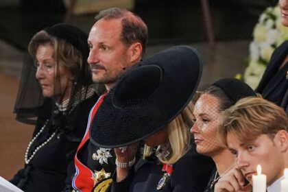 Awkward moment King Harald’s funeral is interrupted by phone ringing