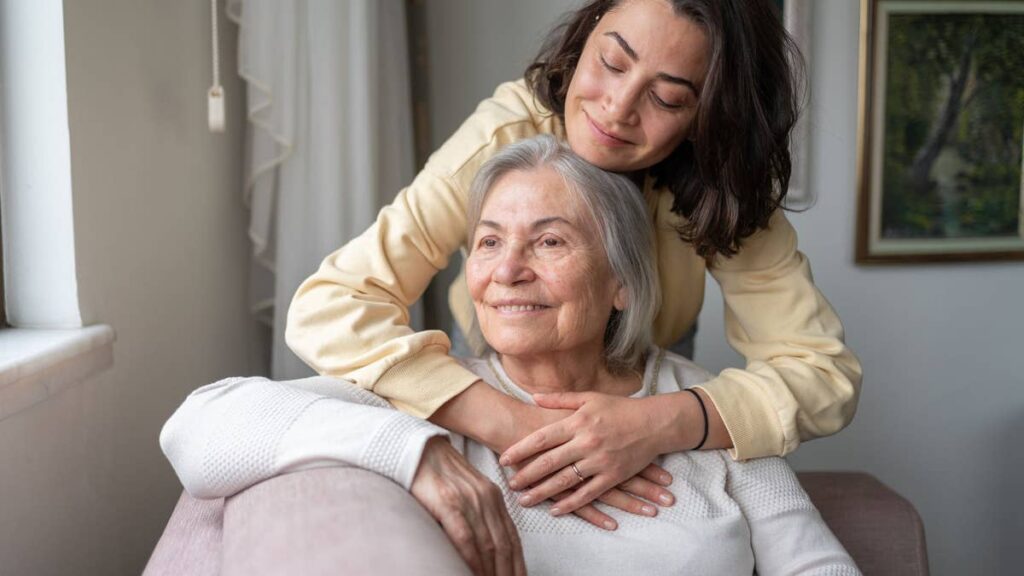 The biggest mistake adults make when watching their parents age, according to a psychologist