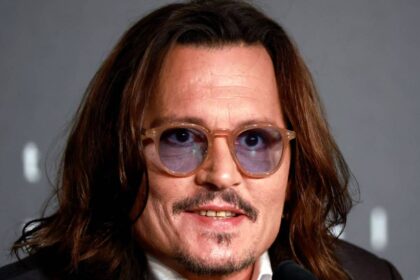 Johnny Depp’s total teeth transformation in unbelievable then and now photos