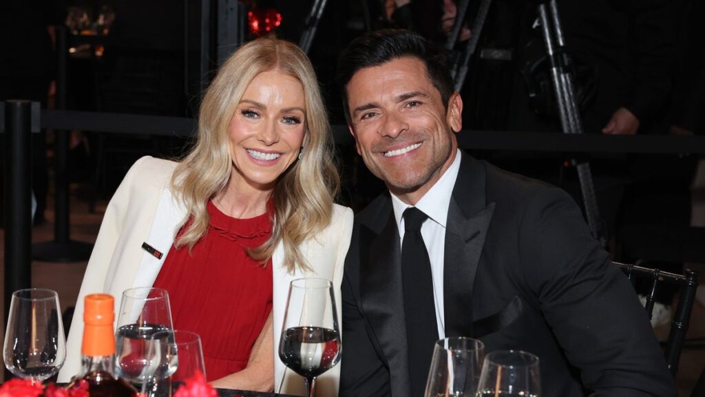 Kelly Ripa and Mark Consuelos share their best advice for couples about to get married