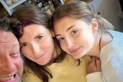 Jamie Oliver’s grown-up daughter Daisy has surprise response to famous dad’s family tribute