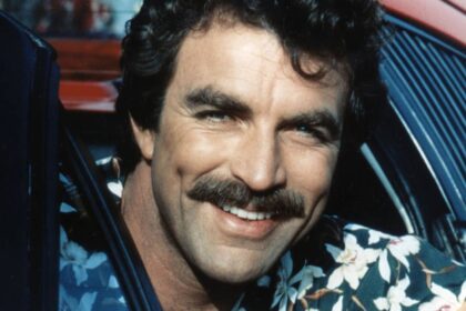 Tom Selleck reveals why he ‘kept apologizing’ to Princess Diana after her famous dance with John Travolta