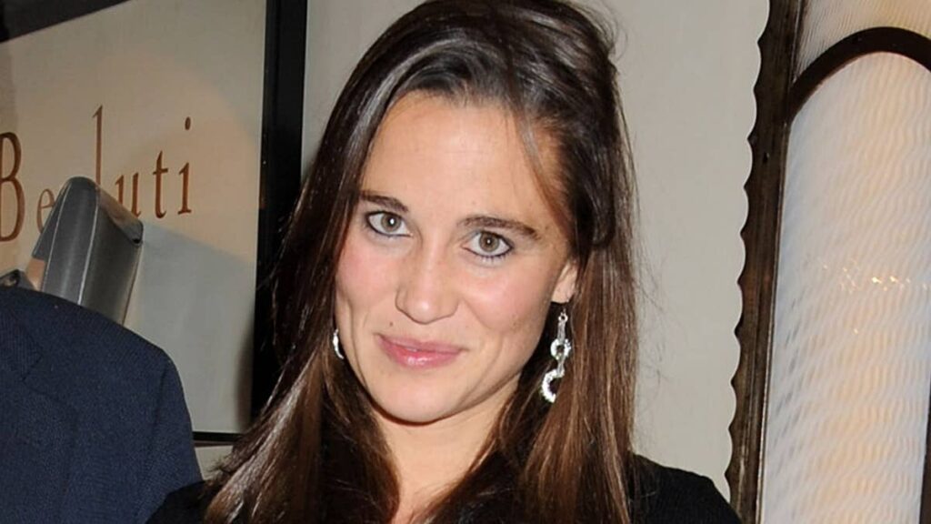 Pippa Middleton’s head-turning mini dress was a lesson in how to wear autumn 2026’s hottest colour