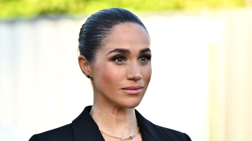 Princess Diana’s brother makes surprising move after Meghan Markle’s Althorp photo backlash