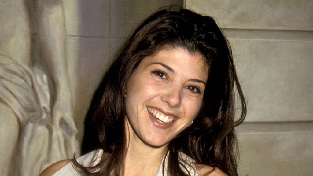 My Cousin Vinny star Marisa Tomei, 61, is ageless in glowing red carpet appearance