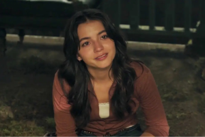 Isabela Merced as Dina in The Last of Us Part Two