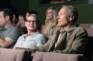 THE MULE, foreground from left: Dianne Wiest, Clint Eastwood, 2018. ph: Claire Folger / © Warner Bros. / courtesy Everett Collection