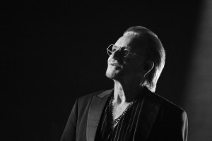 BONO: STORIES OF SURRENDER, Bono, 2025. ph: Sarah Shatz / © AppleTV+  /Courtesy Everett Collection