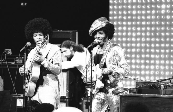Guitarists Freddie Stone and Sly Stone of the psychedelic soul group 'Sly And The Family Stone' performs on the TV show 'The Midnight Special'in 1971 in Burbank, California.